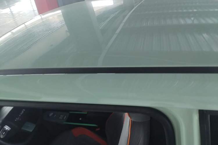 Used CHANGAN NEVO Lumin 2025 205km Refreshing Edition Roof
