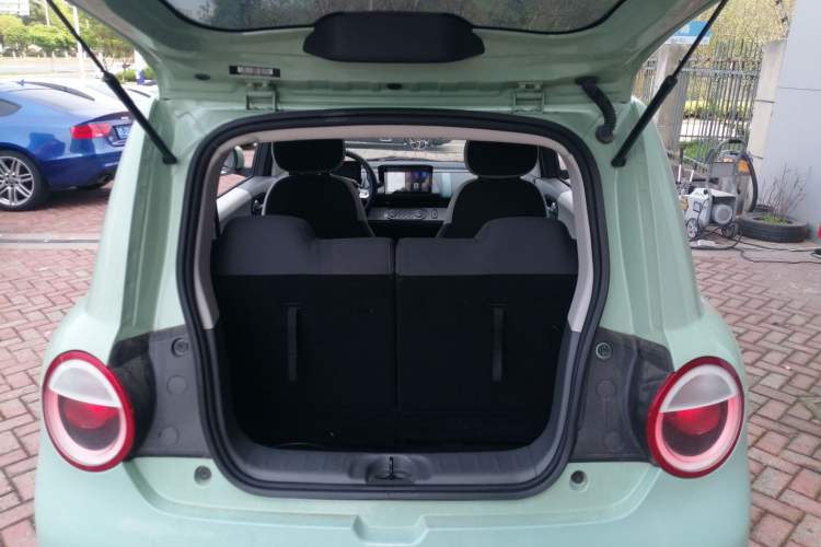 Used CHANGAN NEVO Lumin 2025 205km Refreshing Edition Trunk