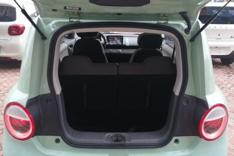 Used CHANGAN NEVO Lumin 2025 205km Refreshing Edition Trunk