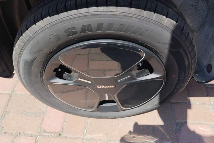 Used CHANGAN NEVO Lumin 2025 205 km Xiangqin Version Exterior 5