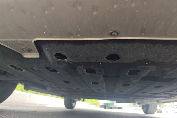 Used CHANGAN NEVO Lumin 2025 205 km Xiangqin Version Chassis Front