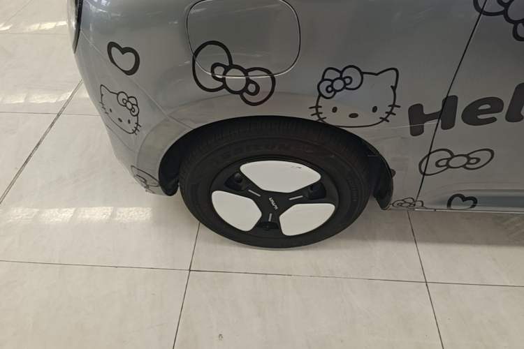 Used CHANGAN NEVO Lumin 2025 205 km Xiangqin Version Left Front Wheel Hub