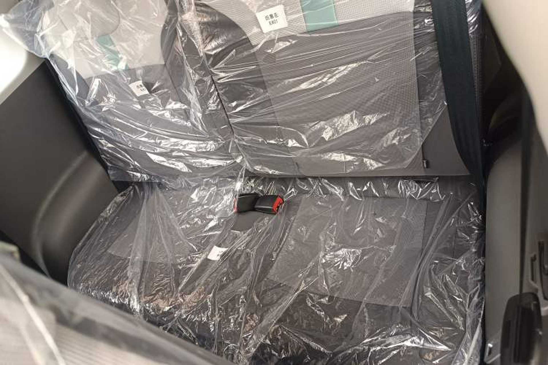 Used CHANGAN NEVO Lumin 2025 205 km Xiangqin Version Left Rear Seat