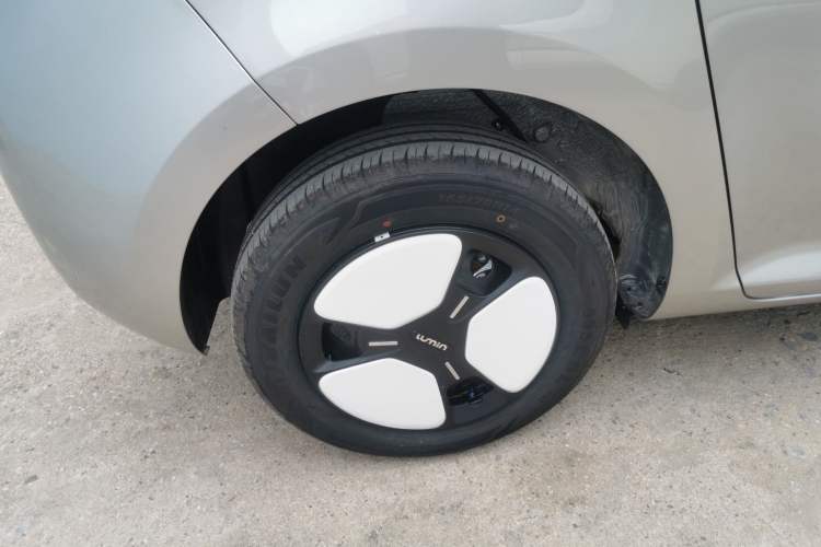 Used CHANGAN NEVO Lumin 2025 205 km Xiangqin Version Right Rear Wheel Hub