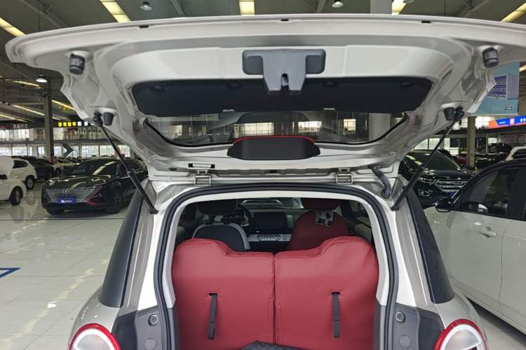 Used CHANGAN NEVO Lumin 2025 205 km Xiangqin Version Trunk