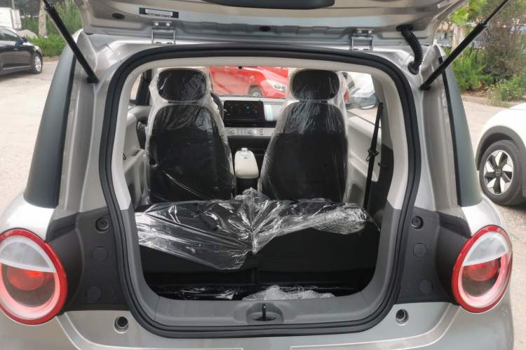 Used CHANGAN NEVO Lumin 2025 205 km Xiangqin Version Trunk