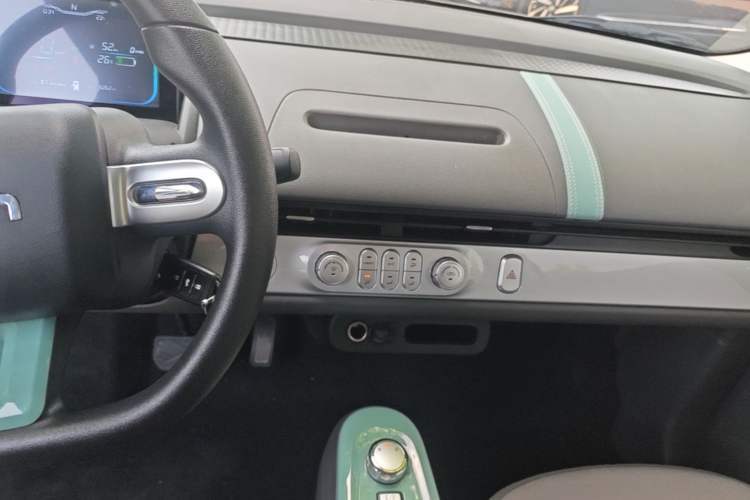 Used CHANGAN NEVO Lumin 2025 205km Refreshing Edition Audio And AC Panel