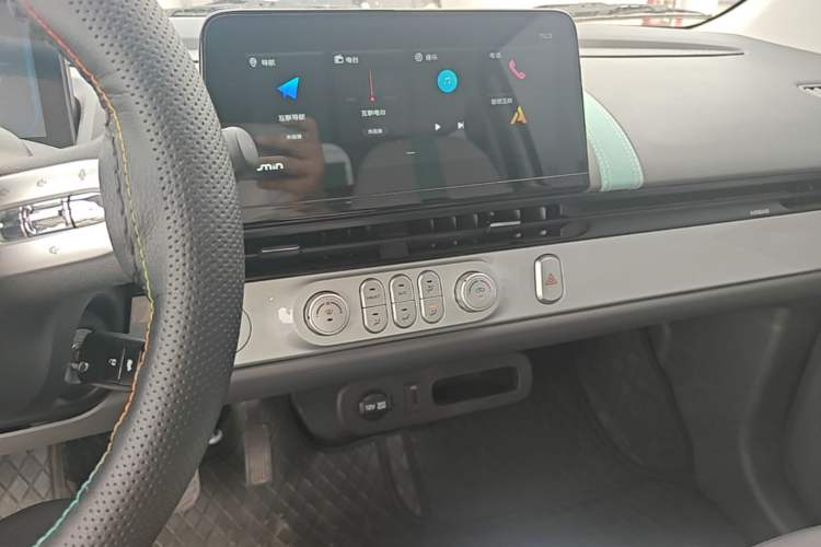 Used CHANGAN NEVO Lumin 2025 205 km Xiangqin Version Audio And AC Panel