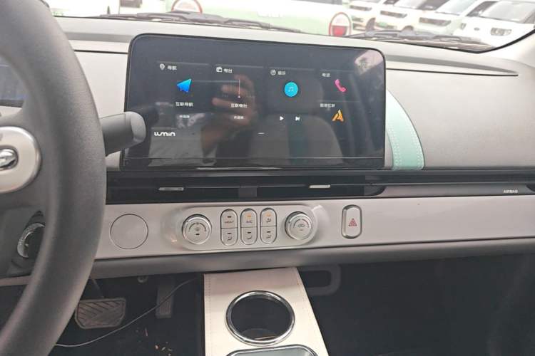 Used CHANGAN NEVO Lumin 2025 205 km Xiangqin Version Audio And AC Panel