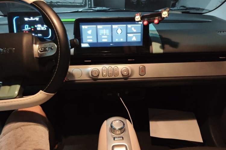 Used CHANGAN NEVO Lumin 2025 205 km Xiangqin Version Audio And AC Panel