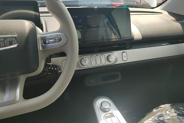 Used CHANGAN NEVO Lumin 2025 205 km Xiangqin Version Audio And AC Panel