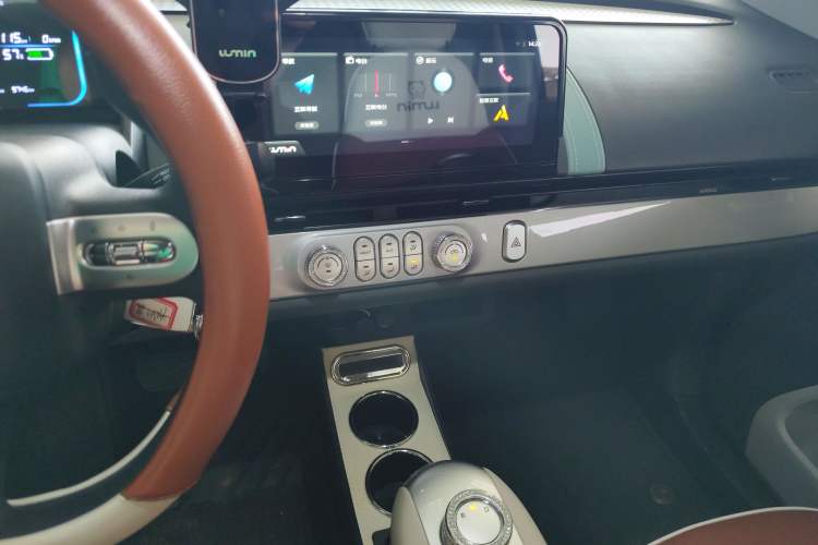 Used CHANGAN NEVO Lumin 2025 205 km Xiangqin Version Audio And AC Panel