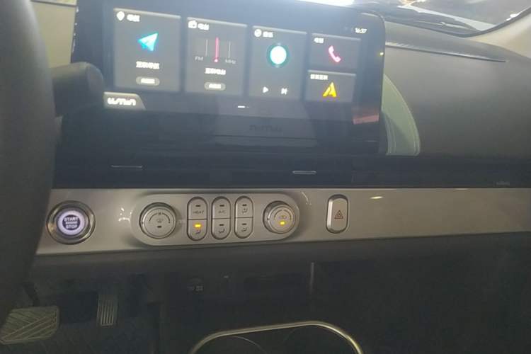 Used CHANGAN NEVO Lumin 2025 205 km Xiangqin Version Audio And AC Panel