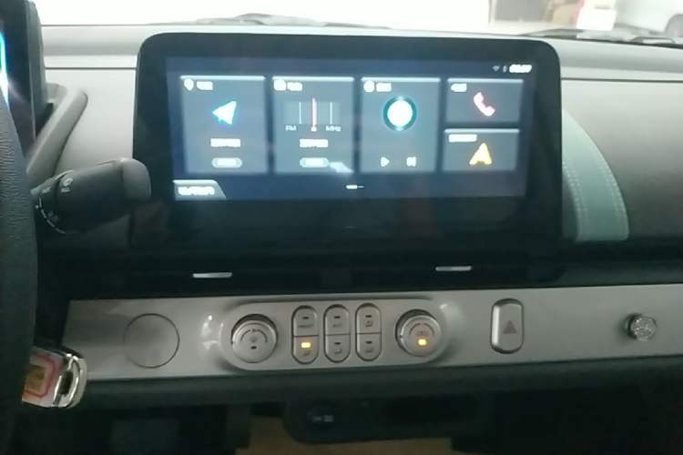 Used CHANGAN NEVO Lumin 2025 205 km Xiangqin Version Audio And AC Panel