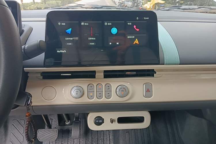 Used CHANGAN NEVO Lumin 2025 205km Refreshing Edition Audio And AC Panel