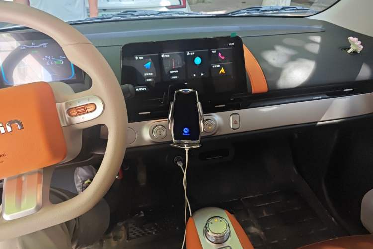 Used CHANGAN NEVO Lumin 2025 301km Honey Dew Edition Audio And AC Panel