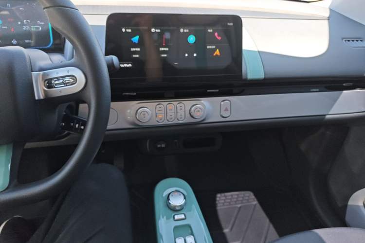 Used CHANGAN NEVO Lumin 2025 205km Refreshing Edition Audio And AC Panel