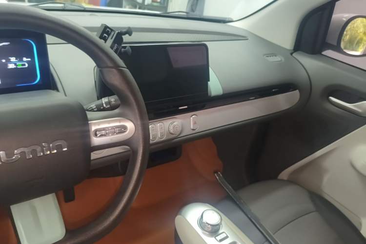 Used CHANGAN NEVO Lumin 2025 205 km Xiangqin Version Audio And AC Panel