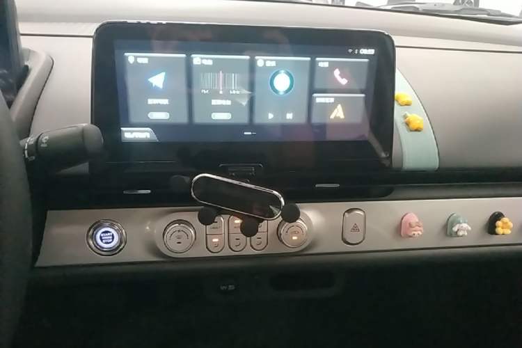 Used CHANGAN NEVO Lumin 2025 205 km Xiangqin Version Audio And AC Panel