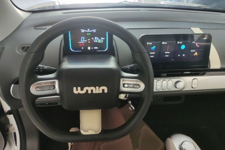 Used CHANGAN NEVO Lumin 2025 205 km Xiangqin Version Center Console