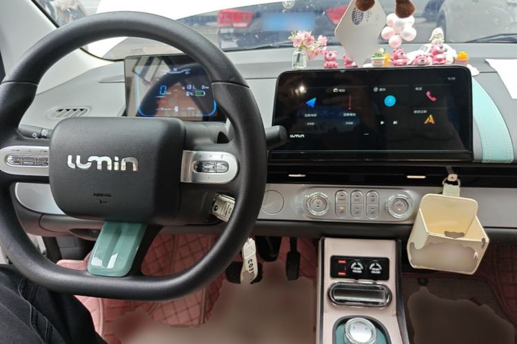 Used CHANGAN NEVO Lumin 2025 205 km Xiangqin Version Center Console