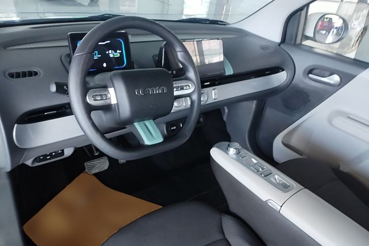 Used CHANGAN NEVO Lumin 2025 205 km Xiangqin Version Center Console