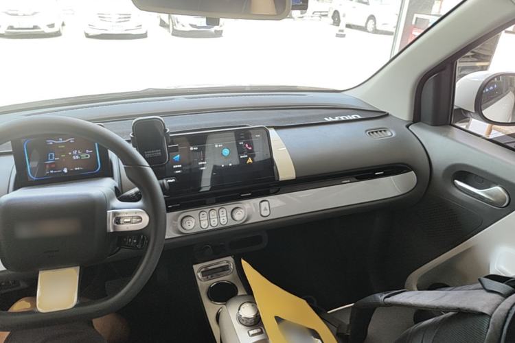 Used CHANGAN NEVO Lumin 2025 205 km Xiangqin Version Center Console