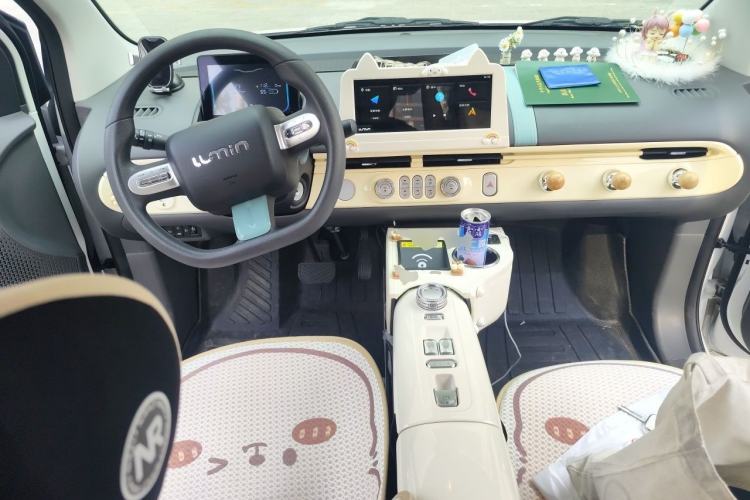 Used CHANGAN NEVO Lumin 2025 205 km Xiangqin Version Center Console