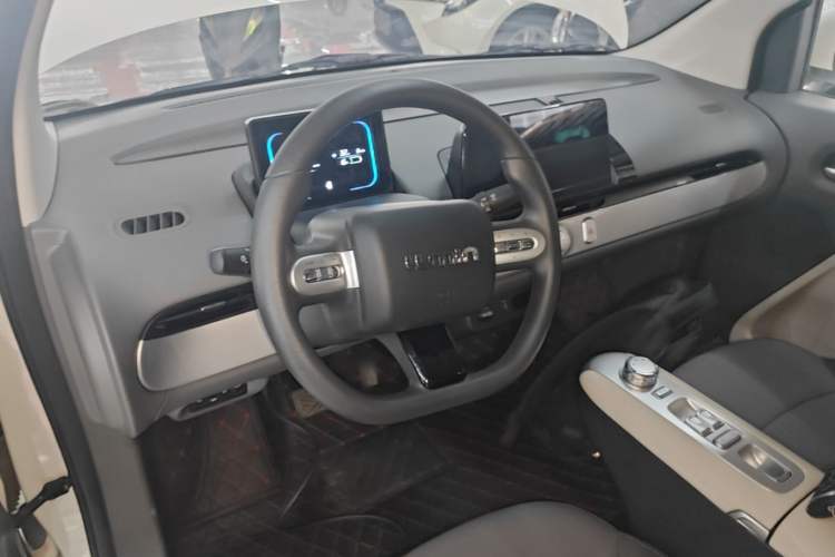 Used CHANGAN NEVO Lumin 2025 205 km Xiangqin Version Center Console