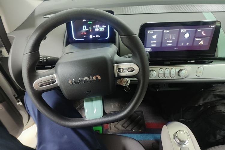 Used CHANGAN NEVO Lumin 2025 205 km Xiangqin Version Center Console
