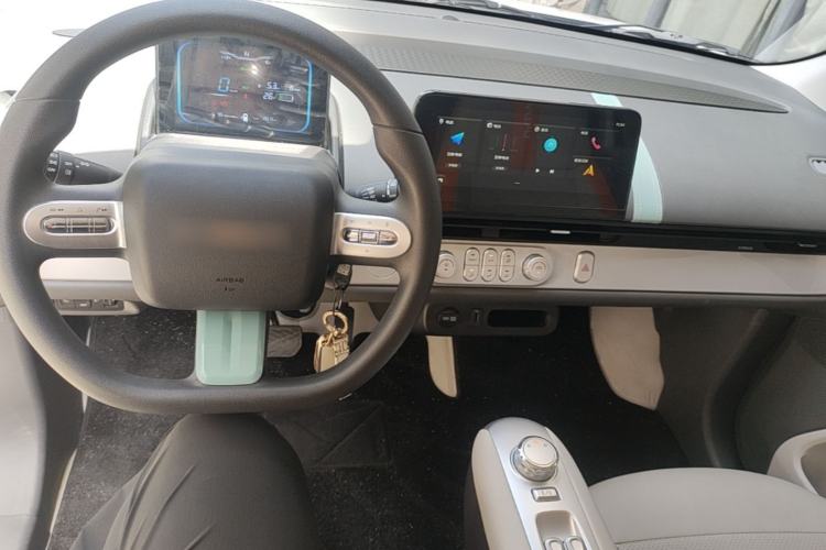Used CHANGAN NEVO Lumin 2025 205 km Xiangqin Version Center Console