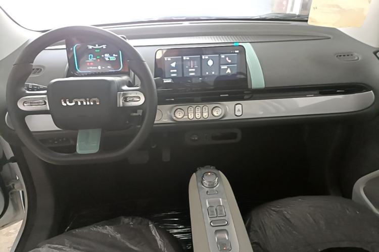 Used CHANGAN NEVO Lumin 2025 205 km Xiangqin Version Center Console