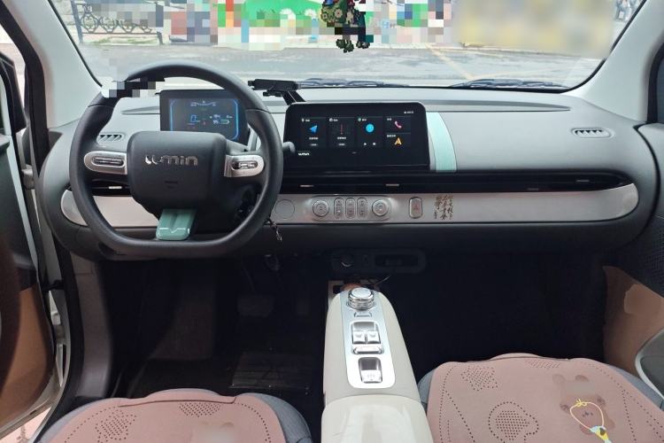 Used CHANGAN NEVO Lumin 2025 205 km Xiangqin Version Center Console