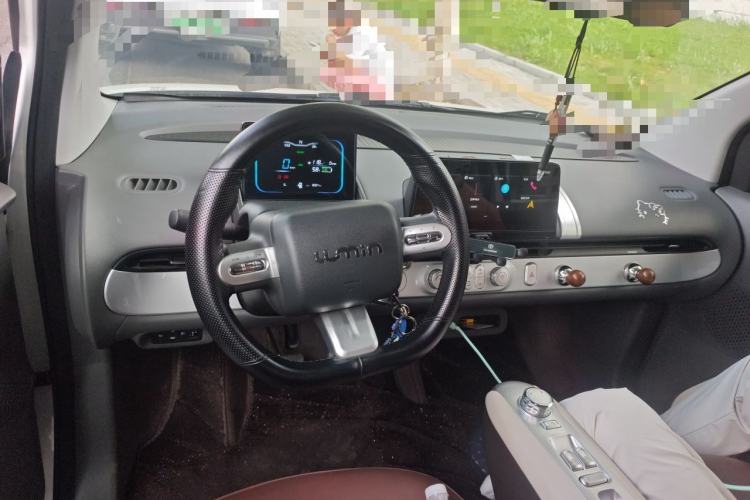 Used CHANGAN NEVO Lumin 2025 205 km Xiangqin Version Center Console
