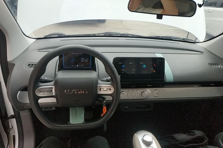 Used CHANGAN NEVO Lumin 2025 205 km Xiangqin Version Center Console