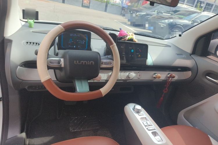 Used CHANGAN NEVO Lumin 2025 205 km Xiangqin Version Center Console
