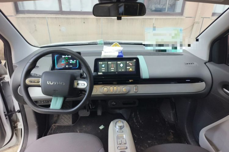 Used CHANGAN NEVO Lumin 2025 205 km Xiangqin Version Center Console