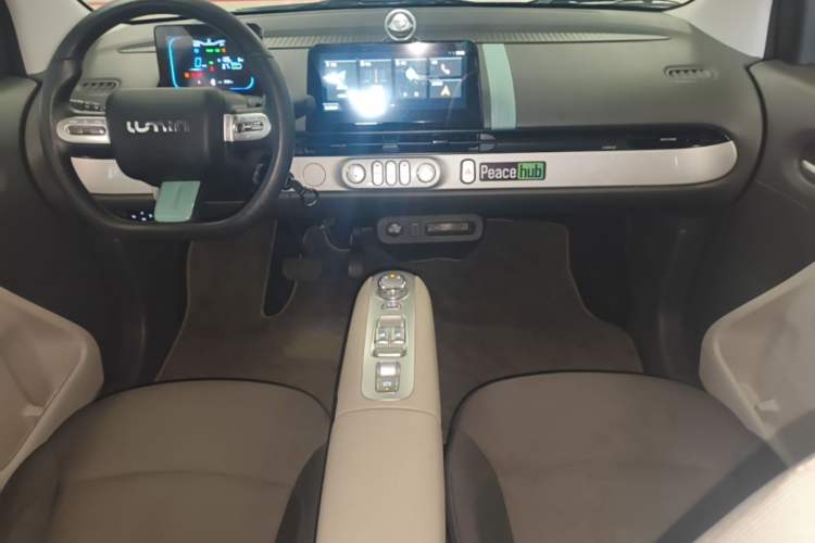 Used CHANGAN NEVO Lumin 2025 205 km Xiangqin Version Center Console