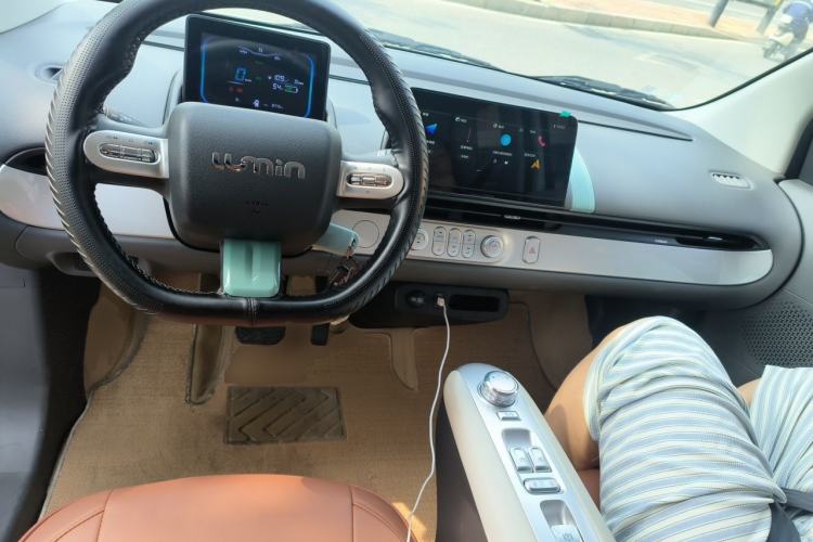 Used CHANGAN NEVO Lumin 2025 205 km Xiangqin Version Center Console