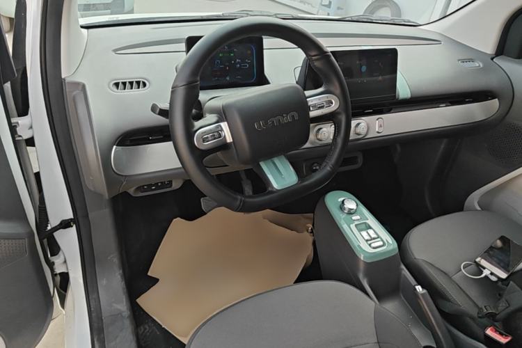 Used CHANGAN NEVO Lumin 2025 205km Refreshing Edition Center Console