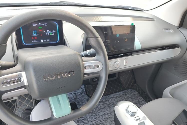 Used CHANGAN NEVO Lumin 2025 205 km Xiangqin Version Center Console