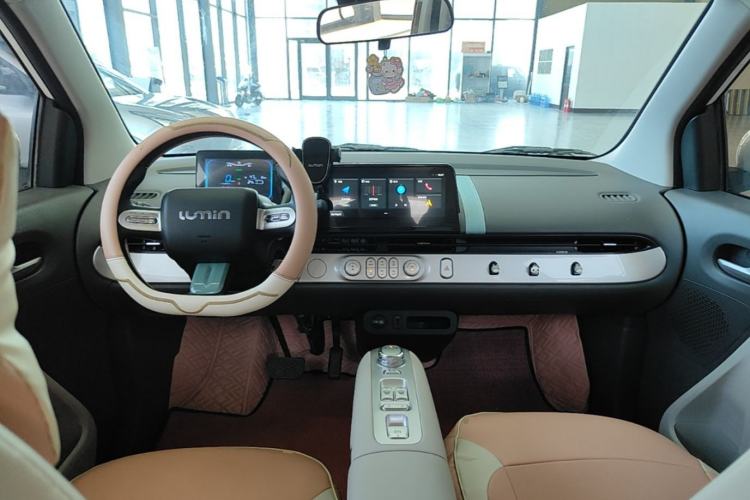 Used CHANGAN NEVO Lumin 2025 205 km Xiangqin Version Center Console