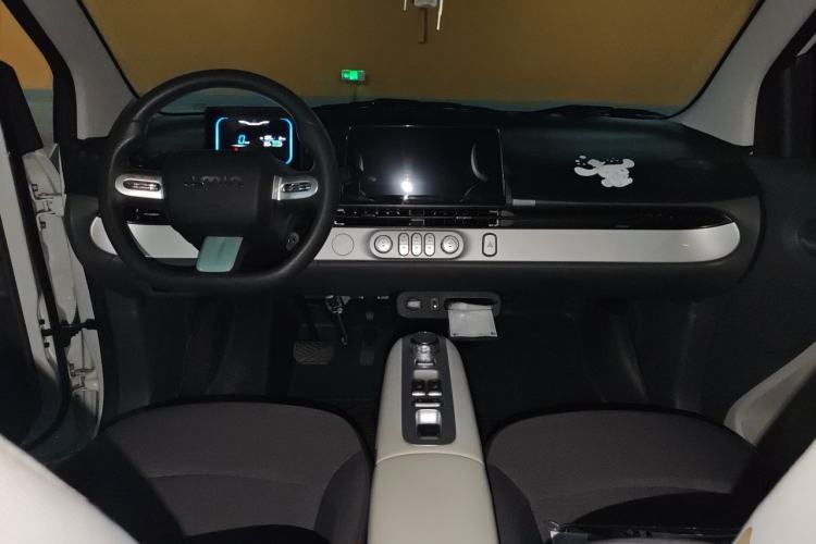 Used CHANGAN NEVO Lumin 2025 205 km Xiangqin Version Center Console