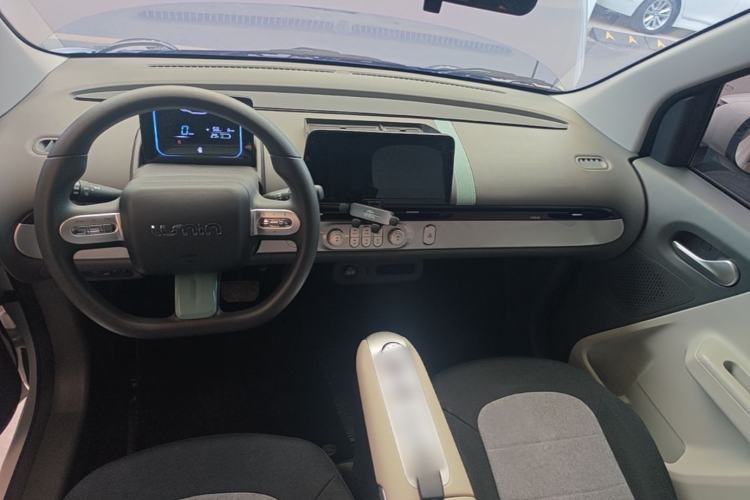 Used CHANGAN NEVO Lumin 2025 205 km Xiangqin Version Center Console