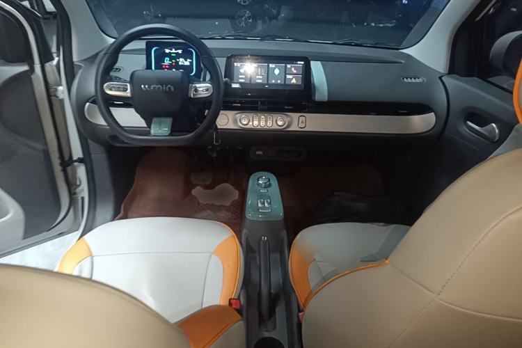 Used CHANGAN NEVO Lumin 2025 205km Refreshing Edition Center Console