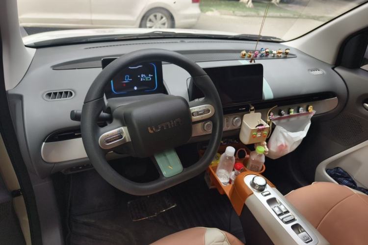 Used CHANGAN NEVO Lumin 2025 205 km Xiangqin Version Center Console