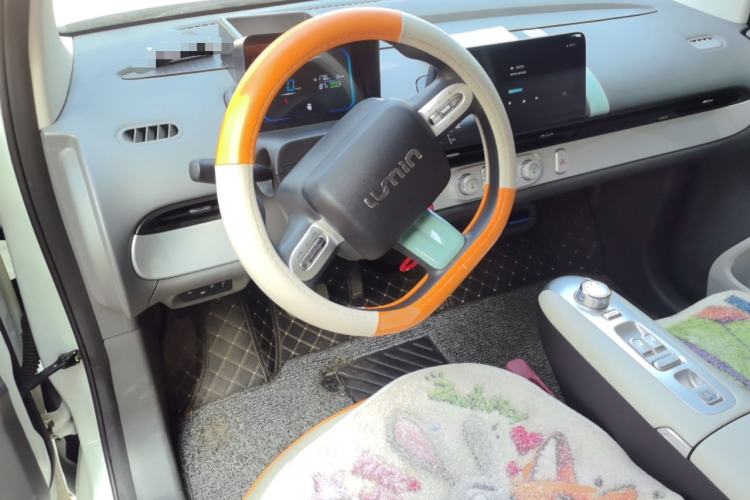 Used CHANGAN NEVO Lumin 2025 205 km Xiangqin Version Center Console