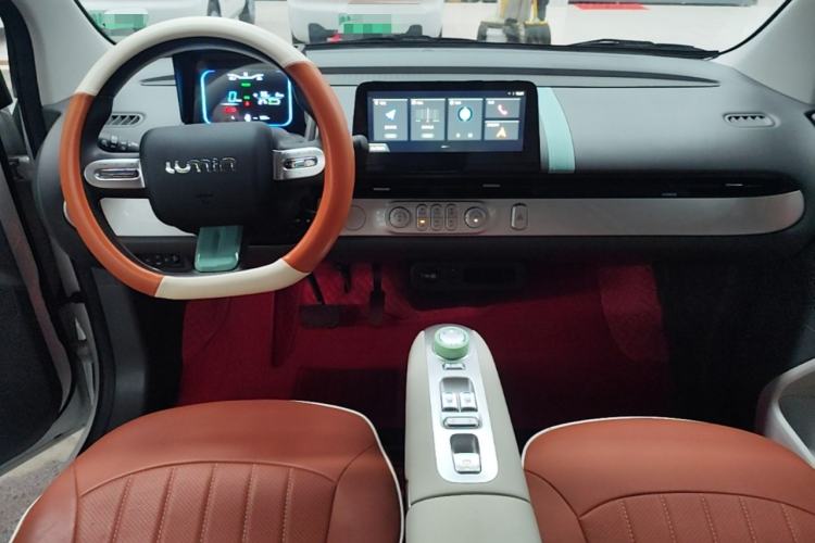 Used CHANGAN NEVO Lumin 2025 205 km Xiangqin Version Center Console