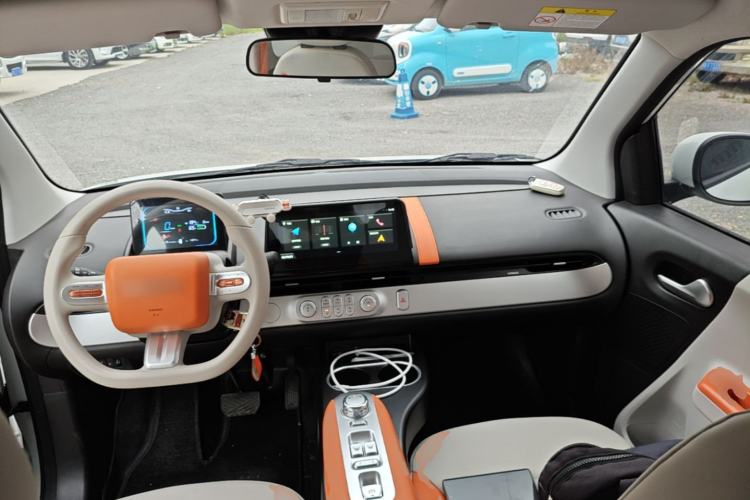 Used CHANGAN NEVO Lumin 2025 301km Honey Dew Edition Center Console