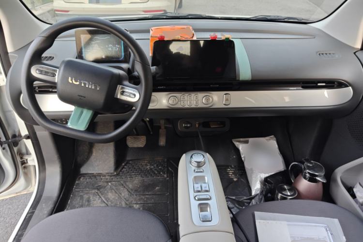 Used CHANGAN NEVO Lumin 2025 205 km Xiangqin Version Center Console